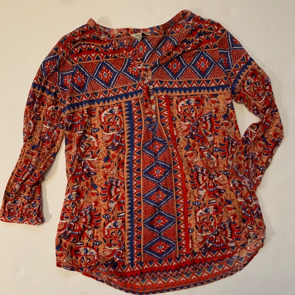 Lucky Brand light flowy tee